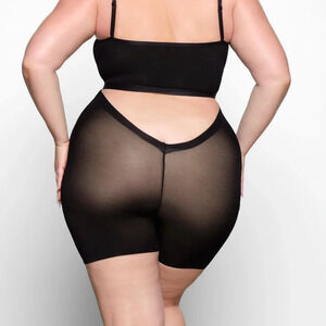 Women Black Plus Size Skims Sheer Sculpt Low Back Shorts Size 3X